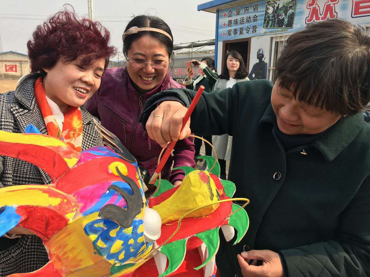 长治市女企业家协会庆三八放风筝比赛活动！（2017年3月5日）