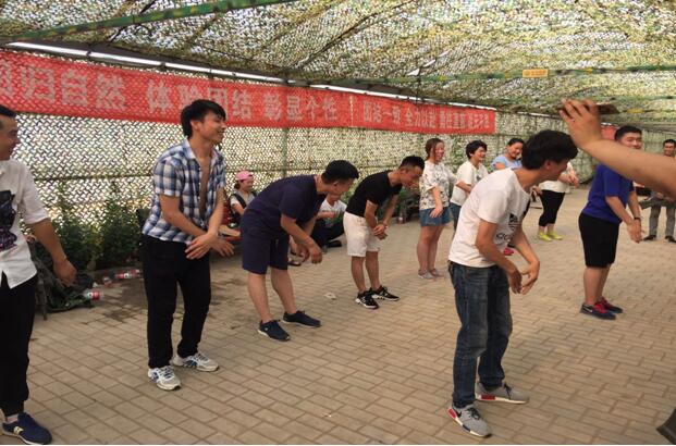 优亿金融山西长治分公司提升团队凝聚力，户外活动圆满结束！
