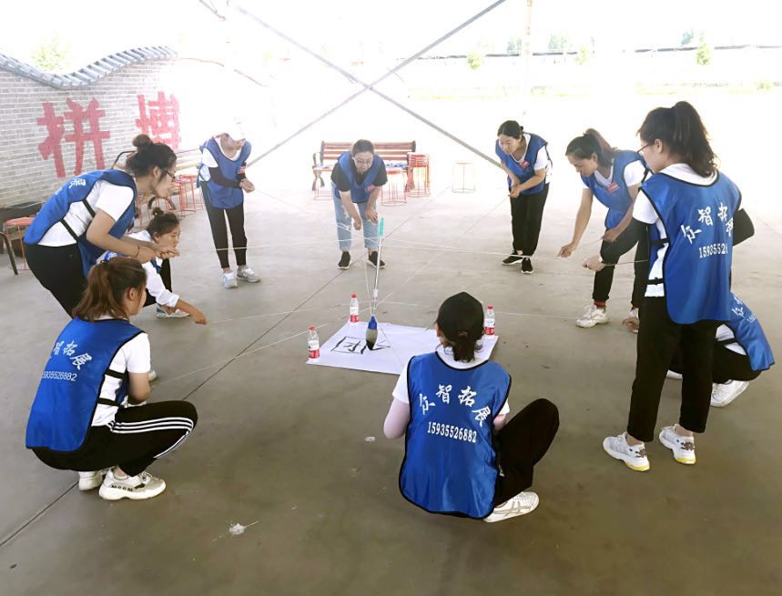 1+1教师团队拓展训练营