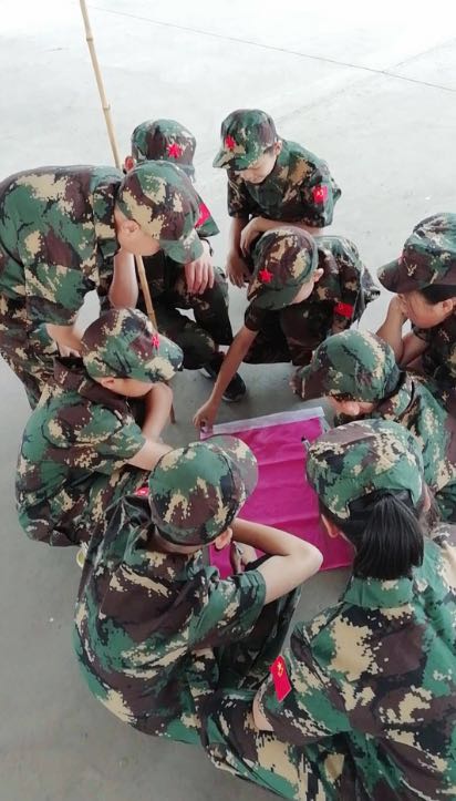 2018小小特种兵军事夏令营
