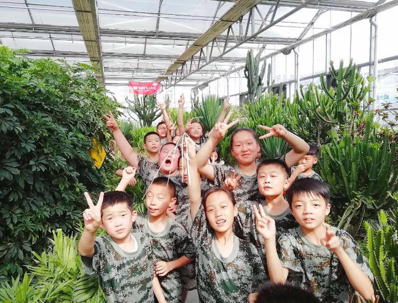 2018小小特种兵军事夏令营