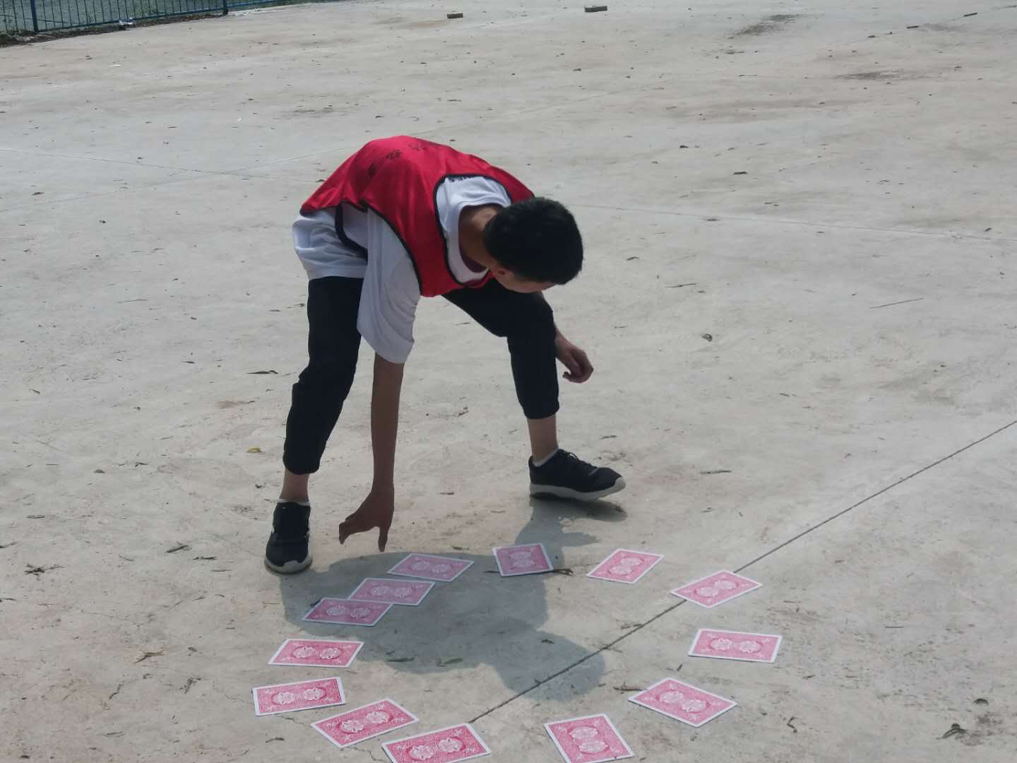 启航教育素质拓展训练