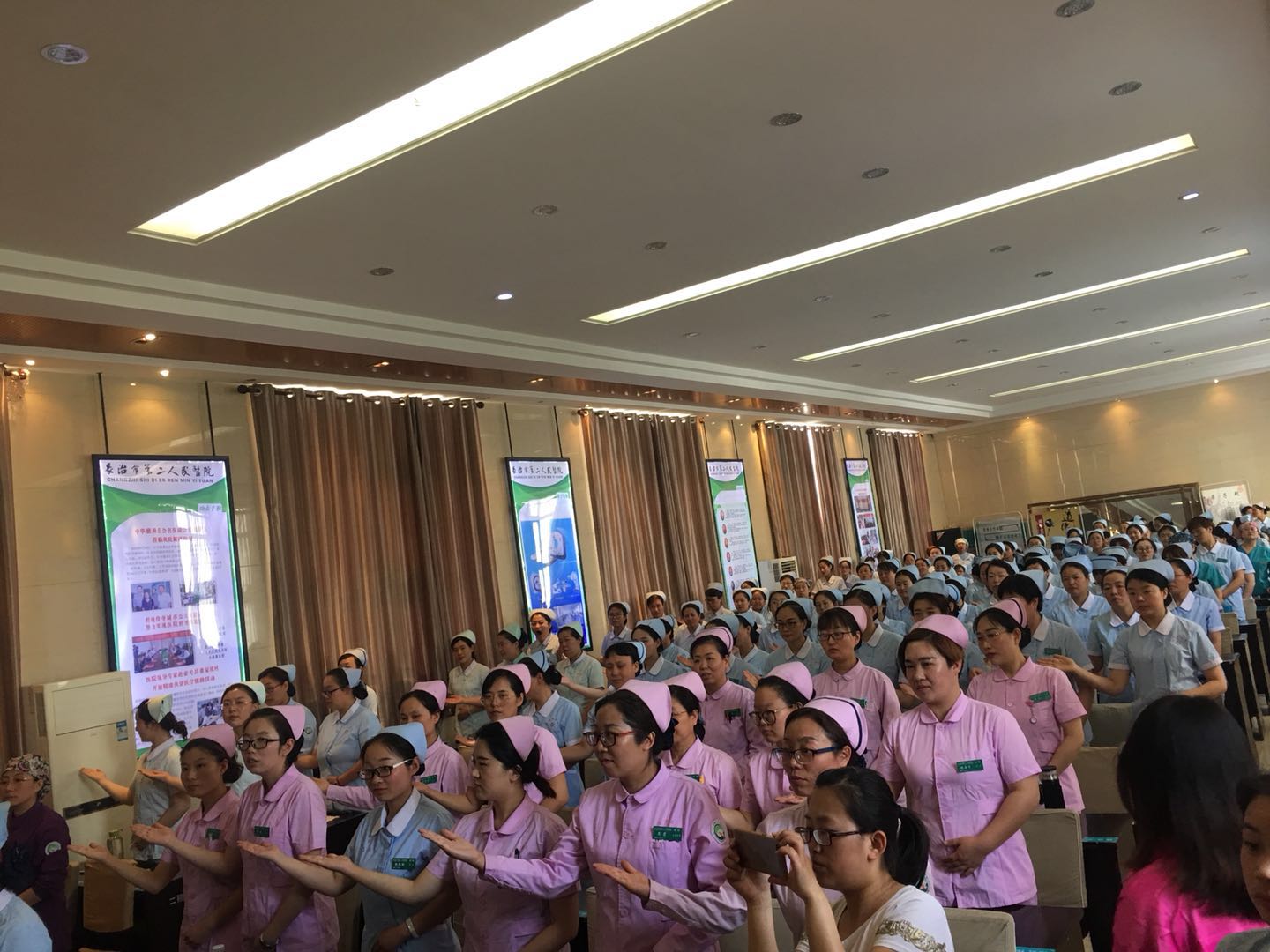 长治市人民医院护士礼仪培训